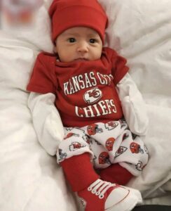 Everyone Welcome Newest Member Of Chiefs Kingdom Joel Is Here To Witness The Historic Three Peat Just In Time‼️♥️💛 Patrick And Brittany Want Fan's to....Full Details Below ⬇️👇