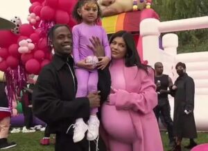 BREAKING NEWS: After Stormi's birthday party was held by Travis Scott and Kylie Jenner, they had just reunited happily for a short time when his family announced that he had overdosed on drugs and was no longer able to...Full story below ⬇️👇