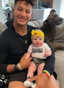 Patrick Mahomes opens up about the STRANGE condition of his newborn baby, and the whole family is immersed in a gloomy atmosphere...see more below👇👇👇 