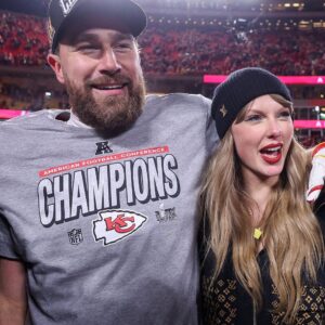 Fans go wild over footage of 'soulmates' Taylor Swift and Travis Kelce ❤ See More 👇👇