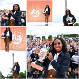 Congratulations 🎉 to Coco at la Tribune Concorde with the trophy 😁 #RolandGarros…WATCH THE SPEECH THAT IS MAKING WAVES ON THE INTERNET…