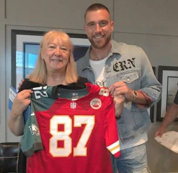 Travis Kelce sends very clear message to Donna Kelce ahead of Kansas City Chiefs-Philadelphia Eagles Super Bowl match