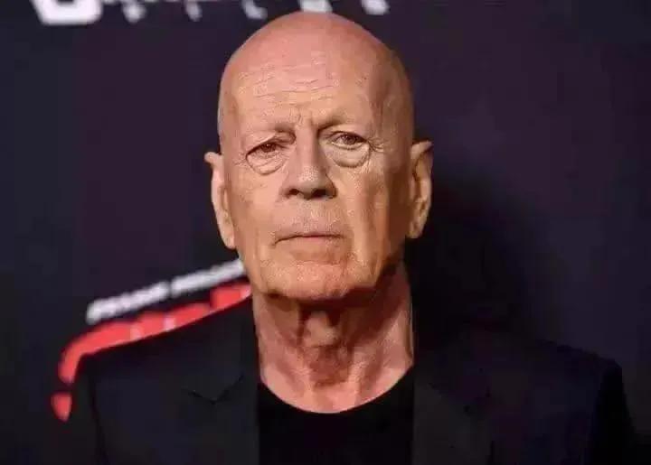 JUST NOW!!! Very sad news, 15 minutes ago in Los Angeles, Hollywood Icon Bruce Willis he has just been confirmed… full Details Here 👇⬇️