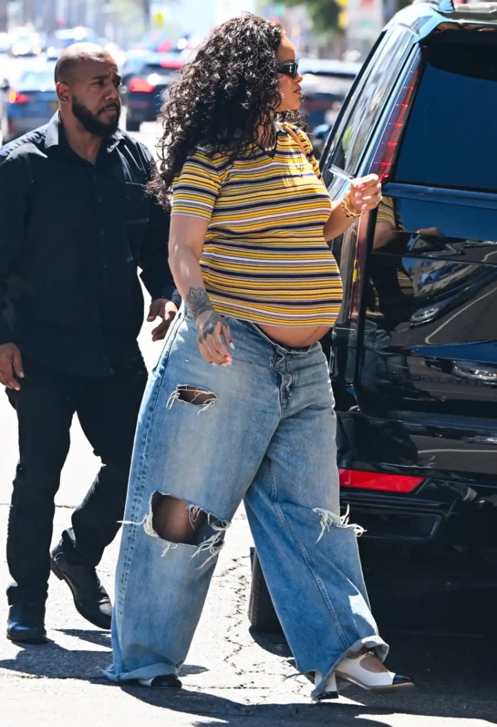 BREAKING: Rihanna Gives Birth to Baby No. 3 Under Tragic Circumstances… A$AP Rocky Overcome With Emotion… As a Secret That Changed Everything Is Revealed… read more below